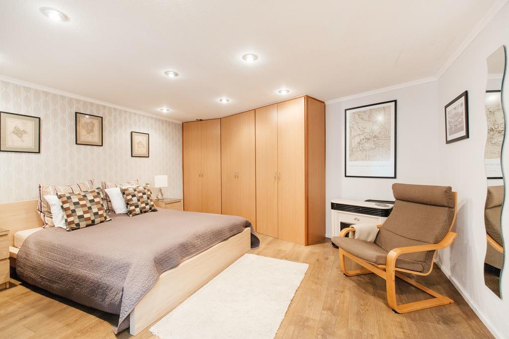 Apartment Romantic Hideaway Centertown